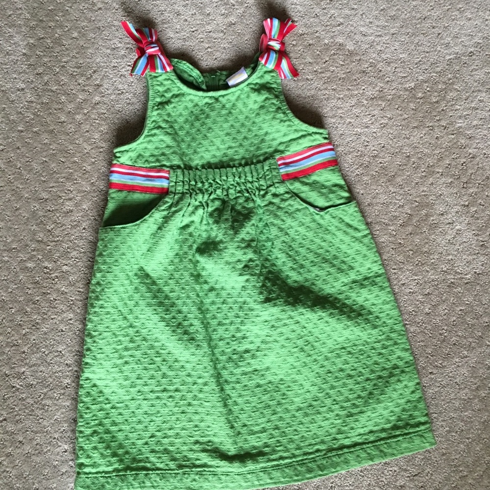 Gymboree green dress with ribbon straps. Size 4